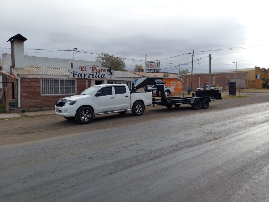 a3e4a962-f725-490c-98a3-89fa3fe9f2a6-min